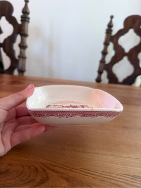Johnson Bros Old Britain Castles Red Square Dish